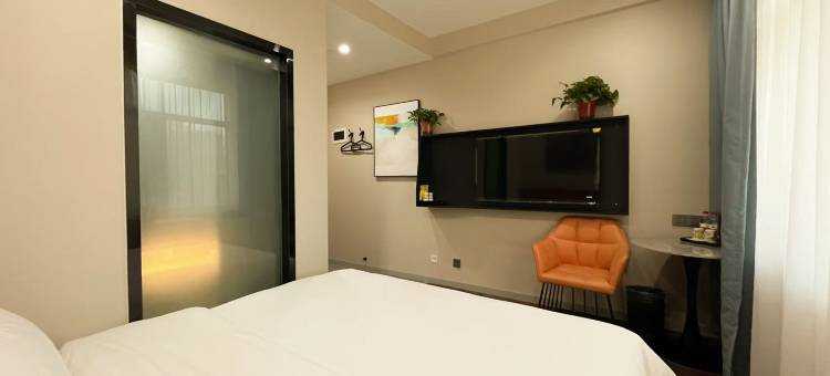 IU酒店(格尔木黄河路店)图片