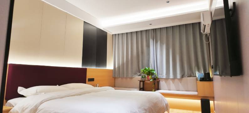 云麓山舍酒店(石板岩小镇店)图片