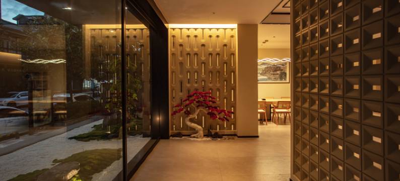 金碧波大酒店(旧州古镇店)图片