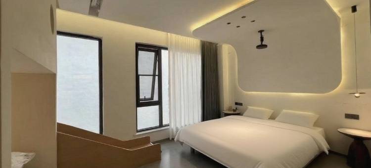 岚山民宿(云台山岸上服务区店)图片