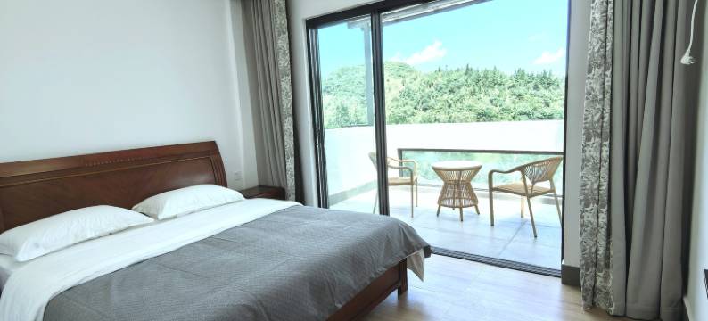 云顶山居民宿(八面山景区店)图片