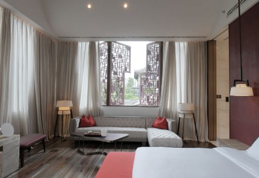 Guanyin Yiyuntai Hotel Chengdu Hotel Overview
