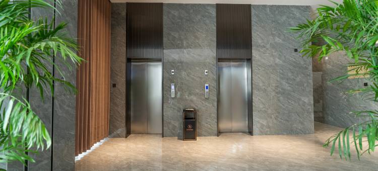 额敏天合金季酒店图片