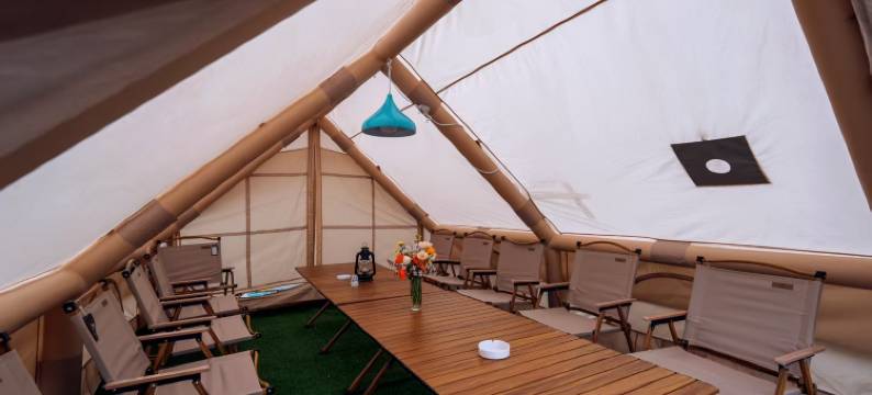 青海湖在畔海景客栈图片