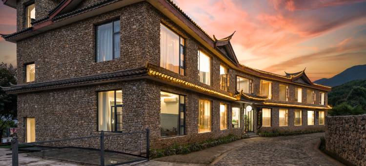 听风泊院·Courtyard绿林野奢日照金山观景美宿(玉龙雪山店)图片