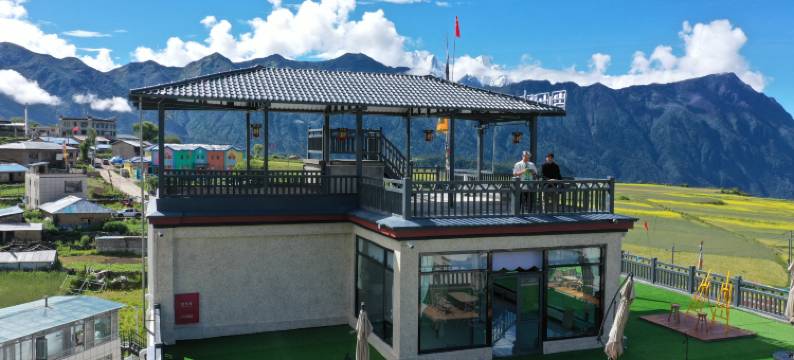 吉隆乃夏扎西林大酒店图片