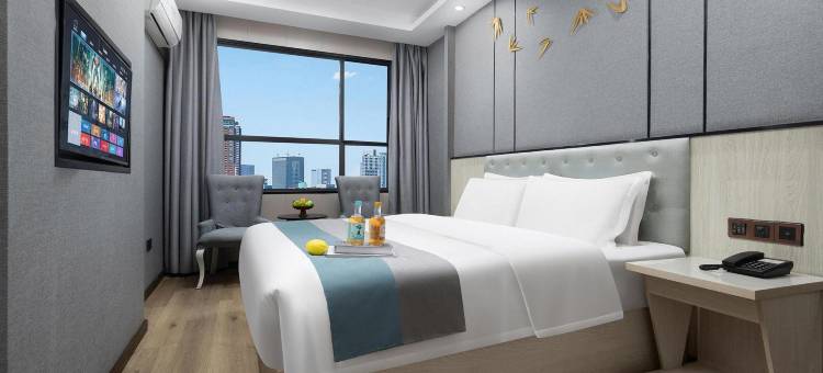 鸿润酒店(湖南人文科技学院娄底吾悦广场店)图片