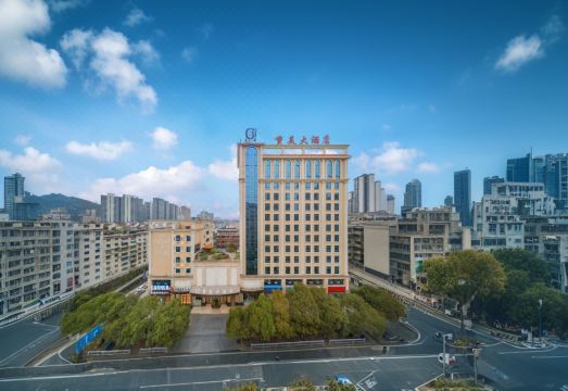 遵义重美大酒店外景图