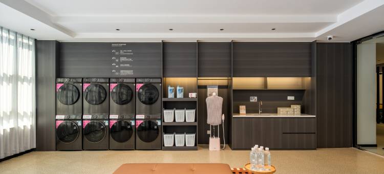 南宁游意思丨LIFEISYOUS格调酒店(国际会展中心金湖广场地铁站店)图片