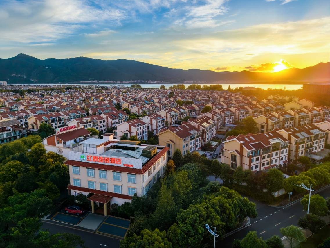 昆明滇池度假区江野连锁花园酒店(滇池海埂大坝店)