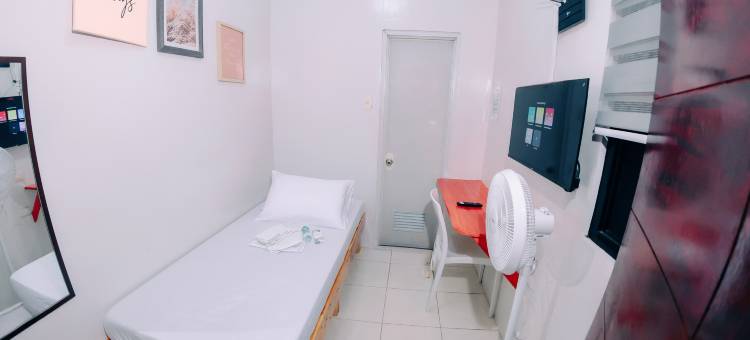 RedDoorz near Mariners Legazpi图片