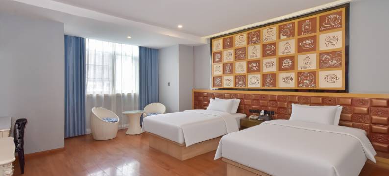 爱丽斯优迪酒店(都匀西山大桥石板古街店)图片