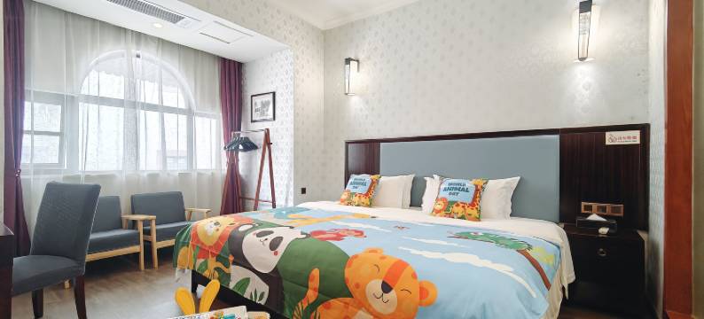 港舍·漫居酒店(桂林两江四湖象鼻山景区店)图片