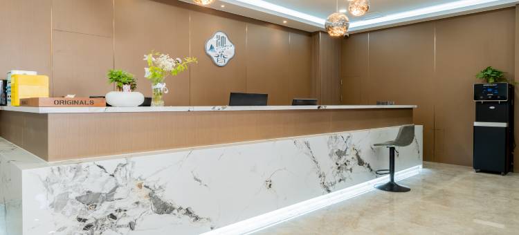 忱香酒店(张家口附属第一医院西沙河汽车站店)图片