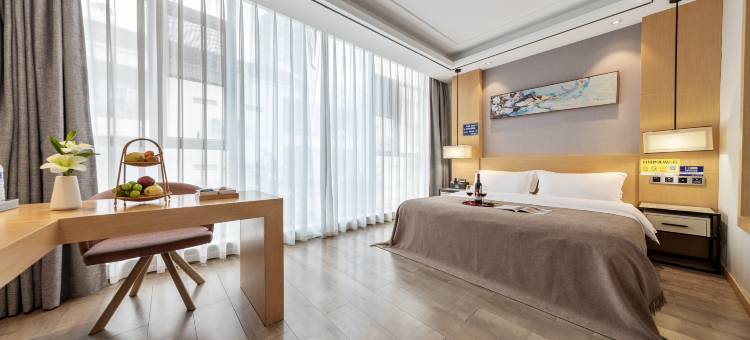 弥勒半岛温泉酒店(湖泉生态园红河水乡店)图片