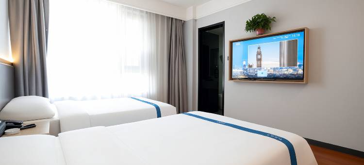 格丽酒店(滨河广场店)图片