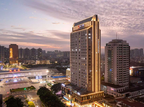 维多利亚国际酒店(茂名高铁站北广场天一国际店)