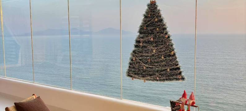 云岸海景美宿(保利金町湾店)图片