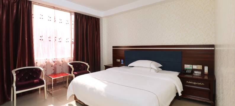 湛江嘉愉假日酒店(湛江火车站店)图片