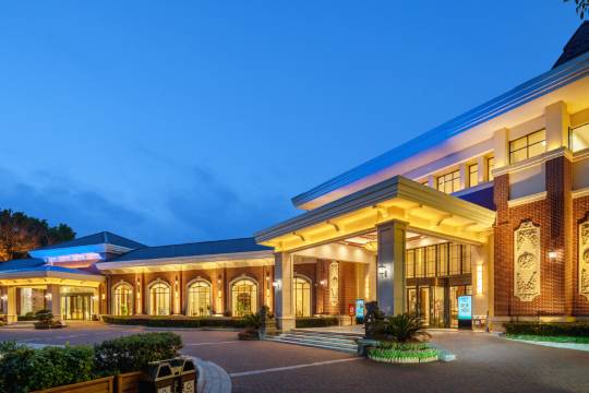 宜昌桃花嶺飯店(CBD購物中心解放路步行街店)