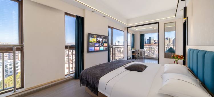 昆明怡华居酒店(中央金座店)图片