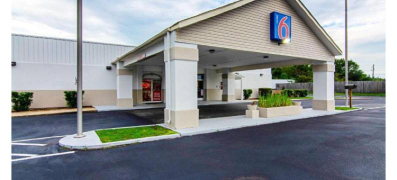 亚拉巴马州贝米内特 6 号汽车旅馆(Motel 6 Bay Minette, Al)图片
