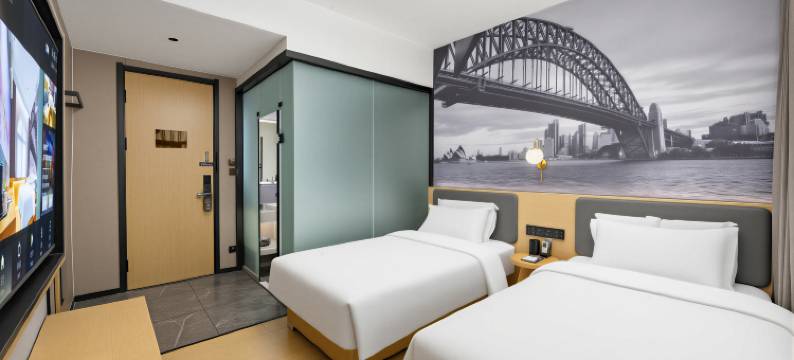 灰鲸智能酒店(安国东方药城店)图片