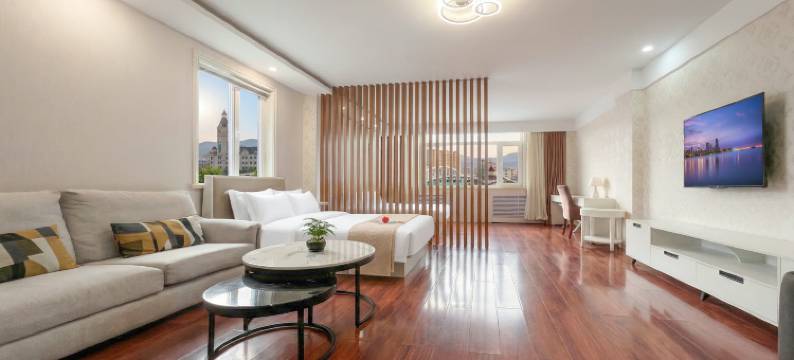 速8酒店(张家口崇礼区庆典广场酒店)图片