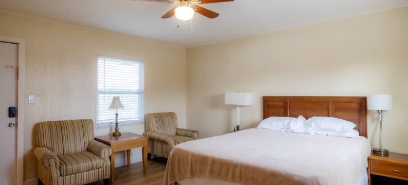Siesta 汽车旅馆 By Townhouse 肯尼迪航天中心 泰特斯维尔 I 95(Siesta Motor Inn By Townhouse Kennedy Space Center Titusville I 95)图片