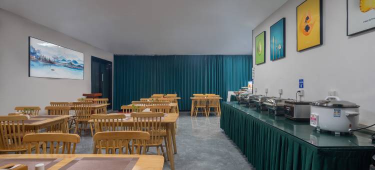 赣州俪城酒店(南康中学家具城店)图片