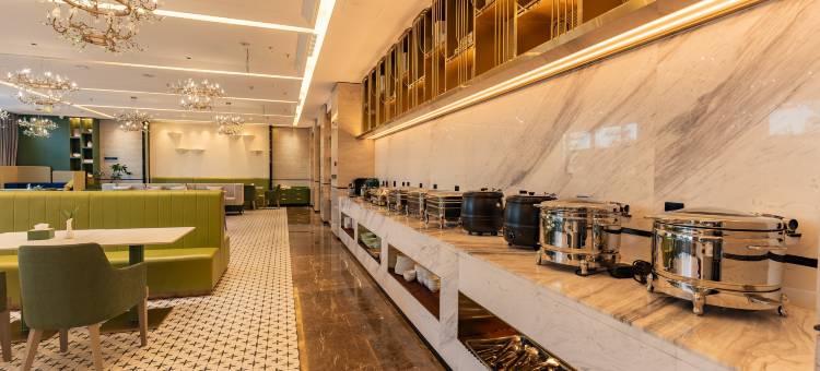 半岛国际酒店(黄麓大学城店)图片