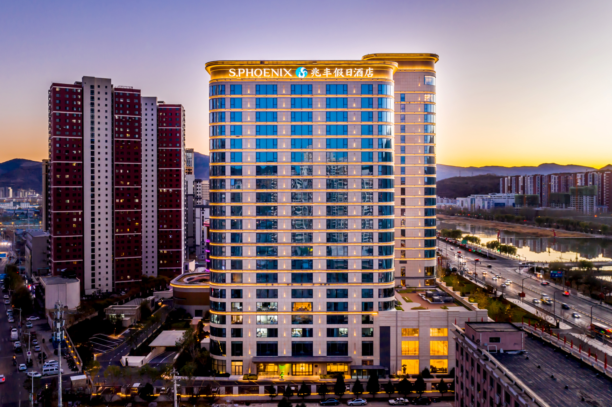 S.Phoenix Holiday Hotel ChengdeOver view