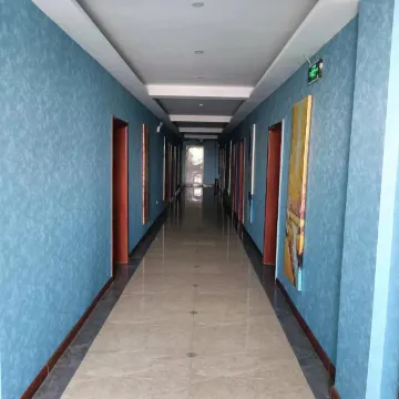 闻喜县东镇华庭商务酒店