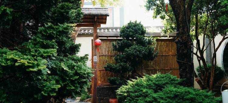 鹤庆出山小住民宿图片