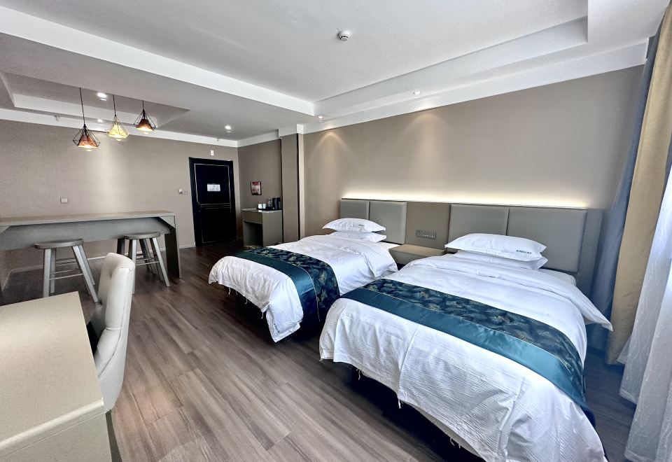  Hotel Overview
