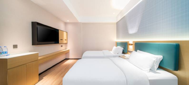 泊城城市酒店(玉林站南兴广场店)图片