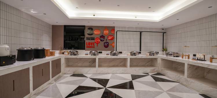 阳江宝丽国际酒店(百利广场西濑风情景区店)图片