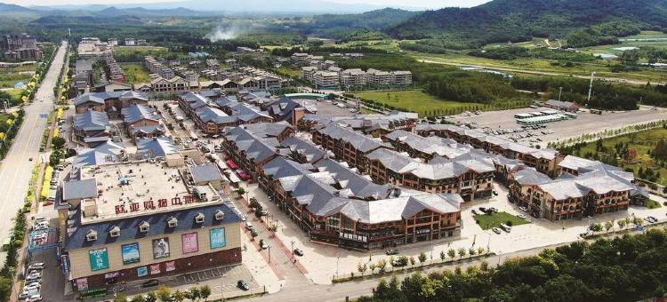 如家派柏·云酒店(长白山西景区游客中心店)图片