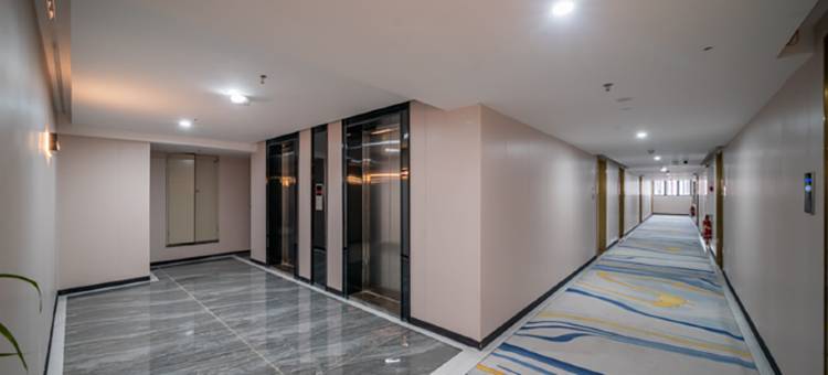 纽伦堡酒店(中山石岐兴中广场步行街店)图片