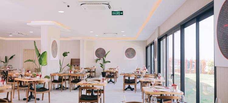 Ramada by Wyndham Cesme图片