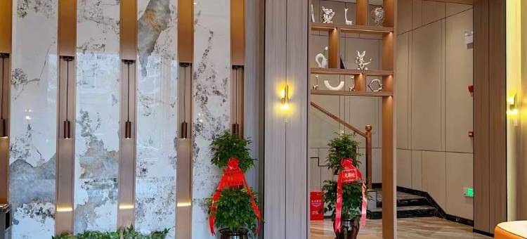 馨缘主题酒店(溆浦火车站店)图片