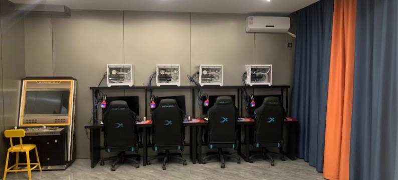 桦南零点电竞酒店图片