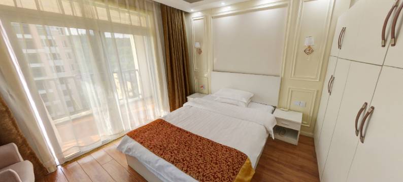 名湖度假酒店图片