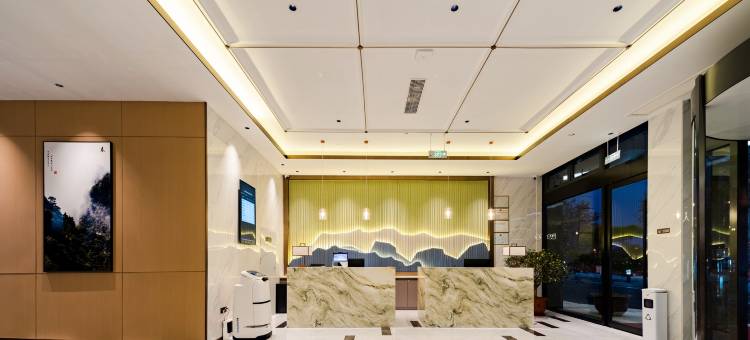 白玉兰酒店(泰安泰山站店)图片