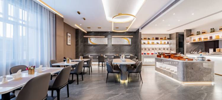 如家精选酒店(鄂尔多斯东胜万正广场店)图片