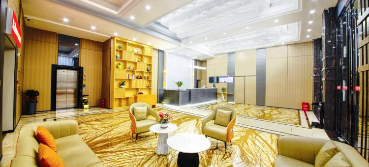 蓝山裕伦酒店图片