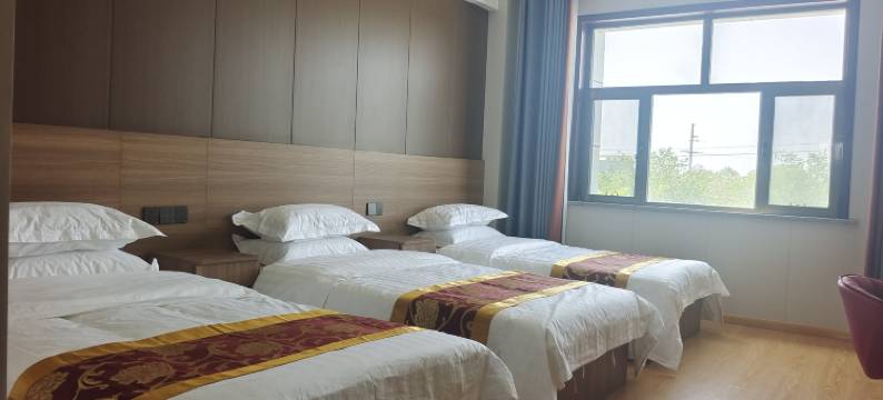 阿克塞露源宾馆图片