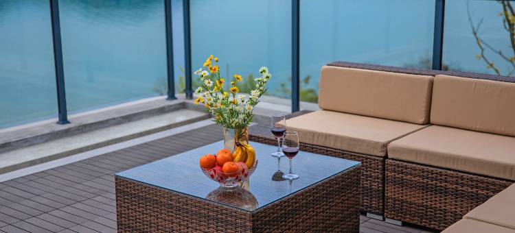 黄山太平湖半夏美墅图片