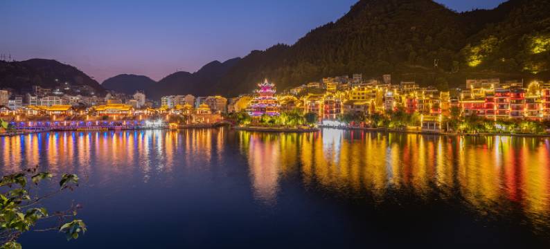 柳岸晓风Riverside Homestay民宿(镇远古城店)图片