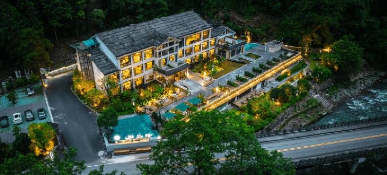 川上语森林秘境度假酒店(梵净山店)图片